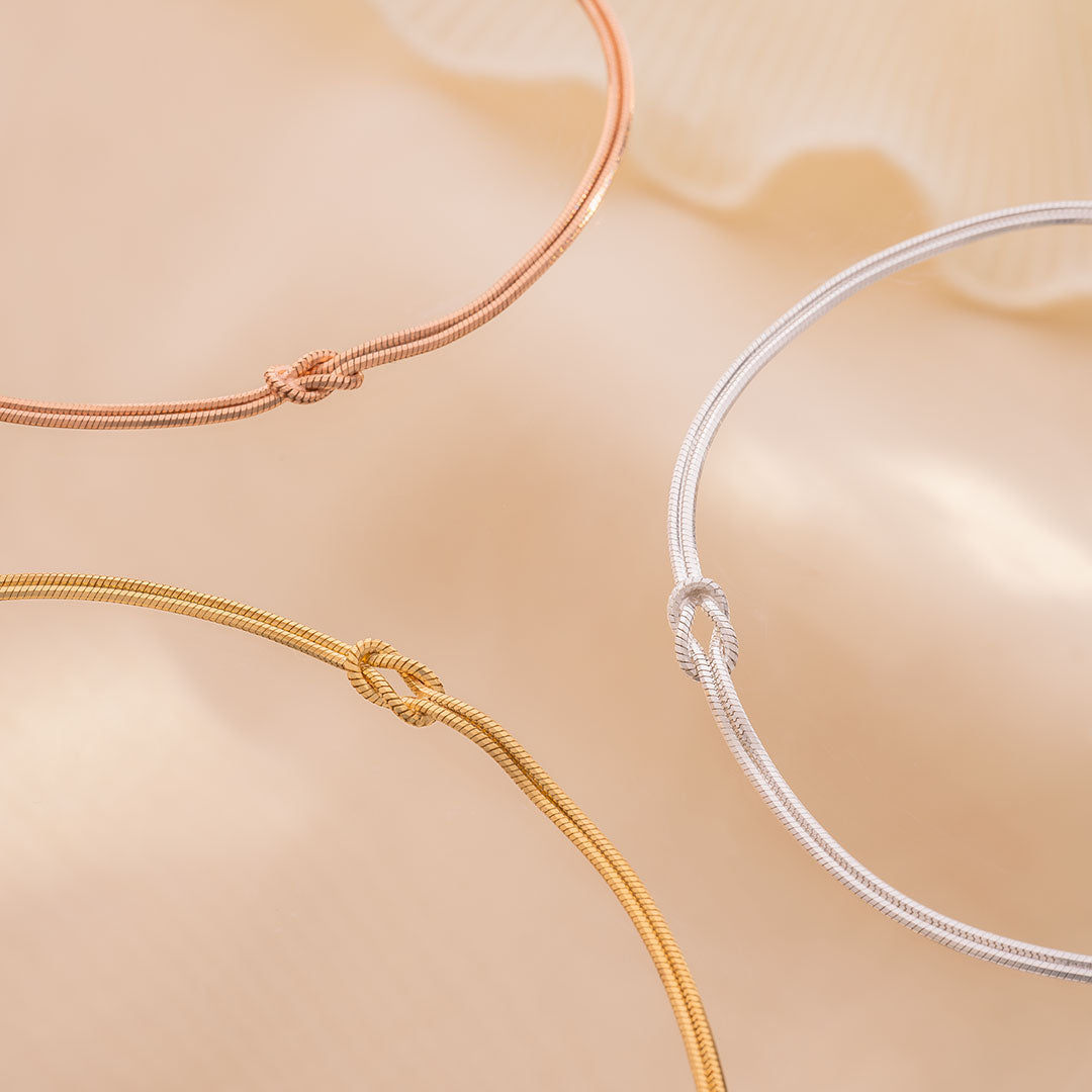 What Does Infinity Jewellery Mean?