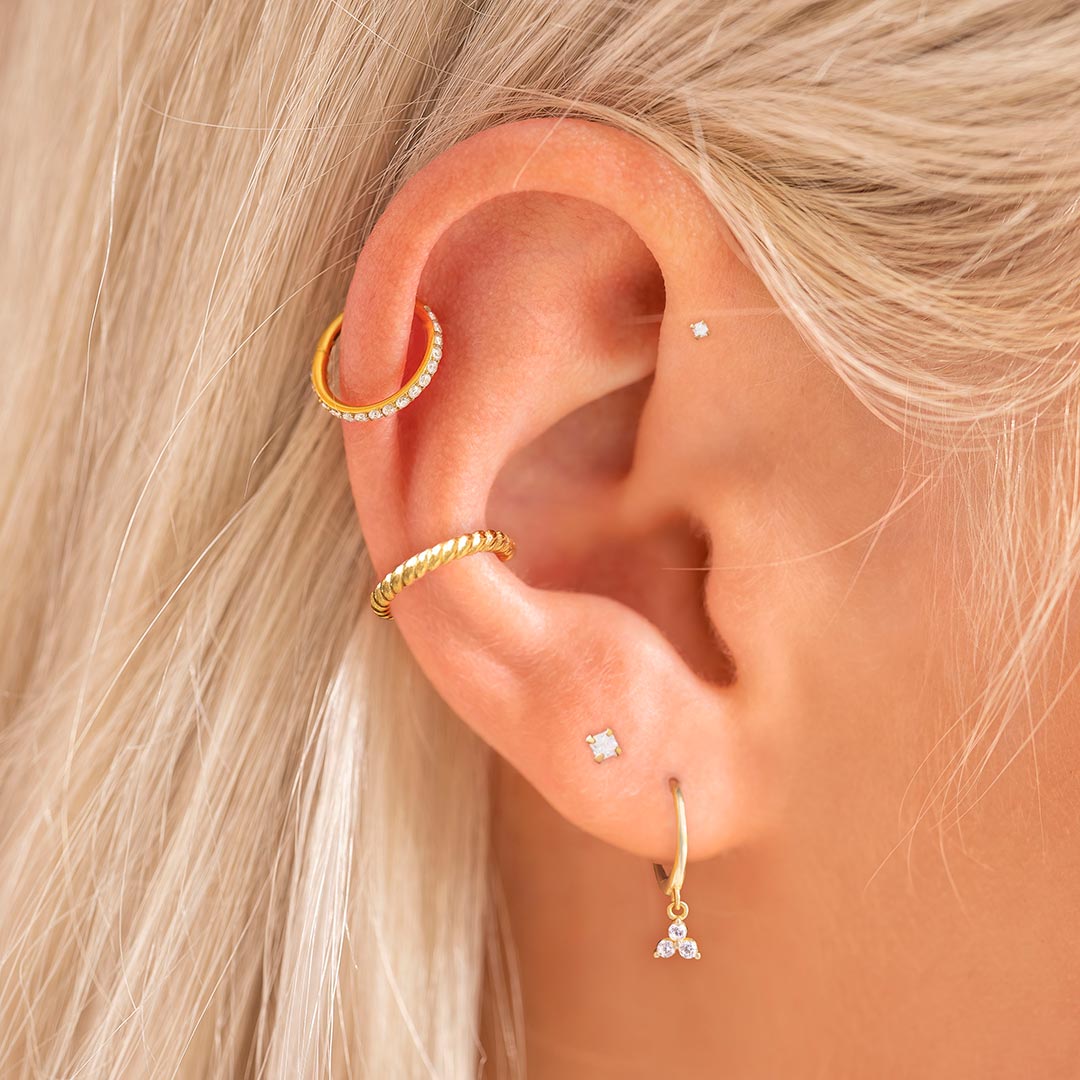 How to Style Hoop Earrings
