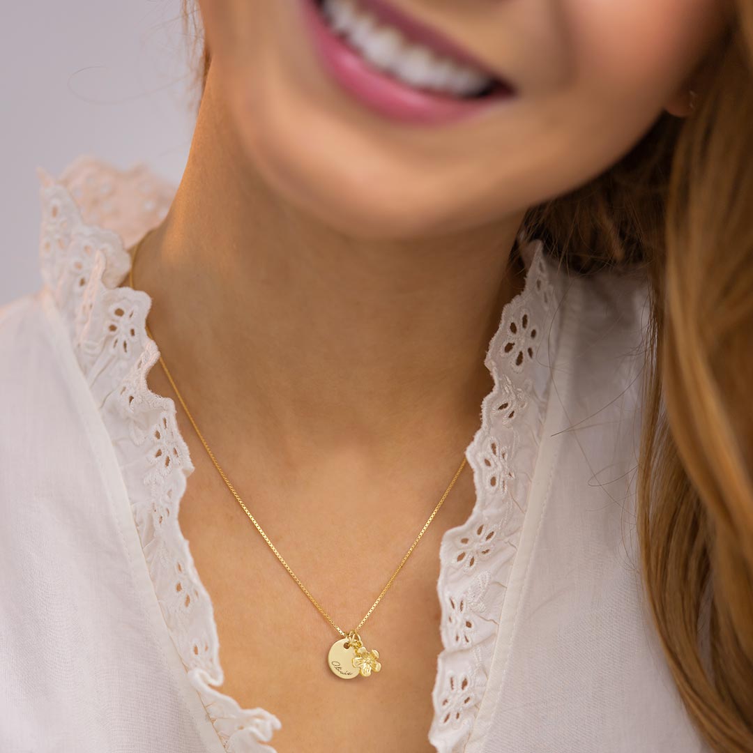 How to Customise your Necklace