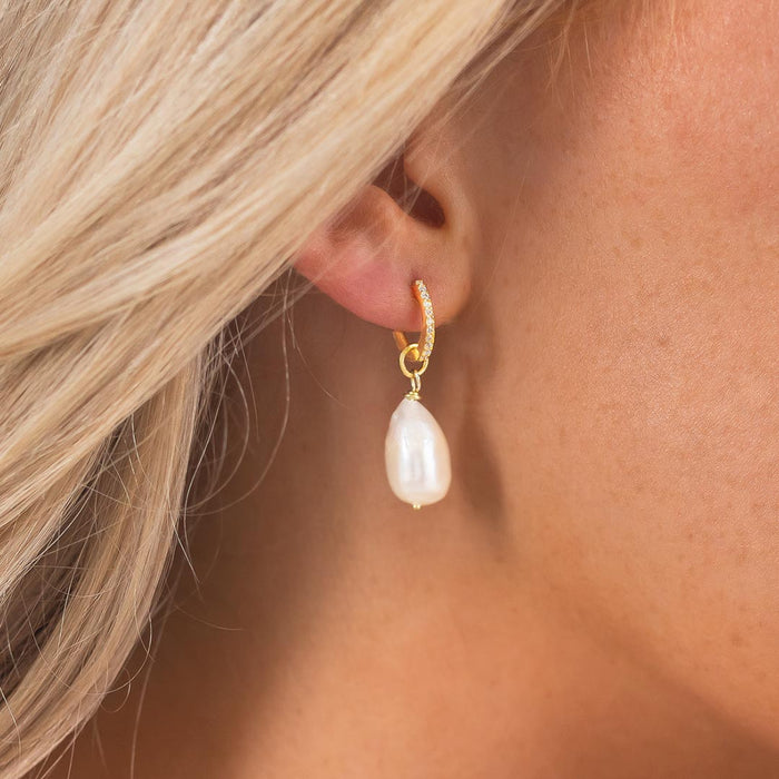 What are Hypoallergenic Earrings?