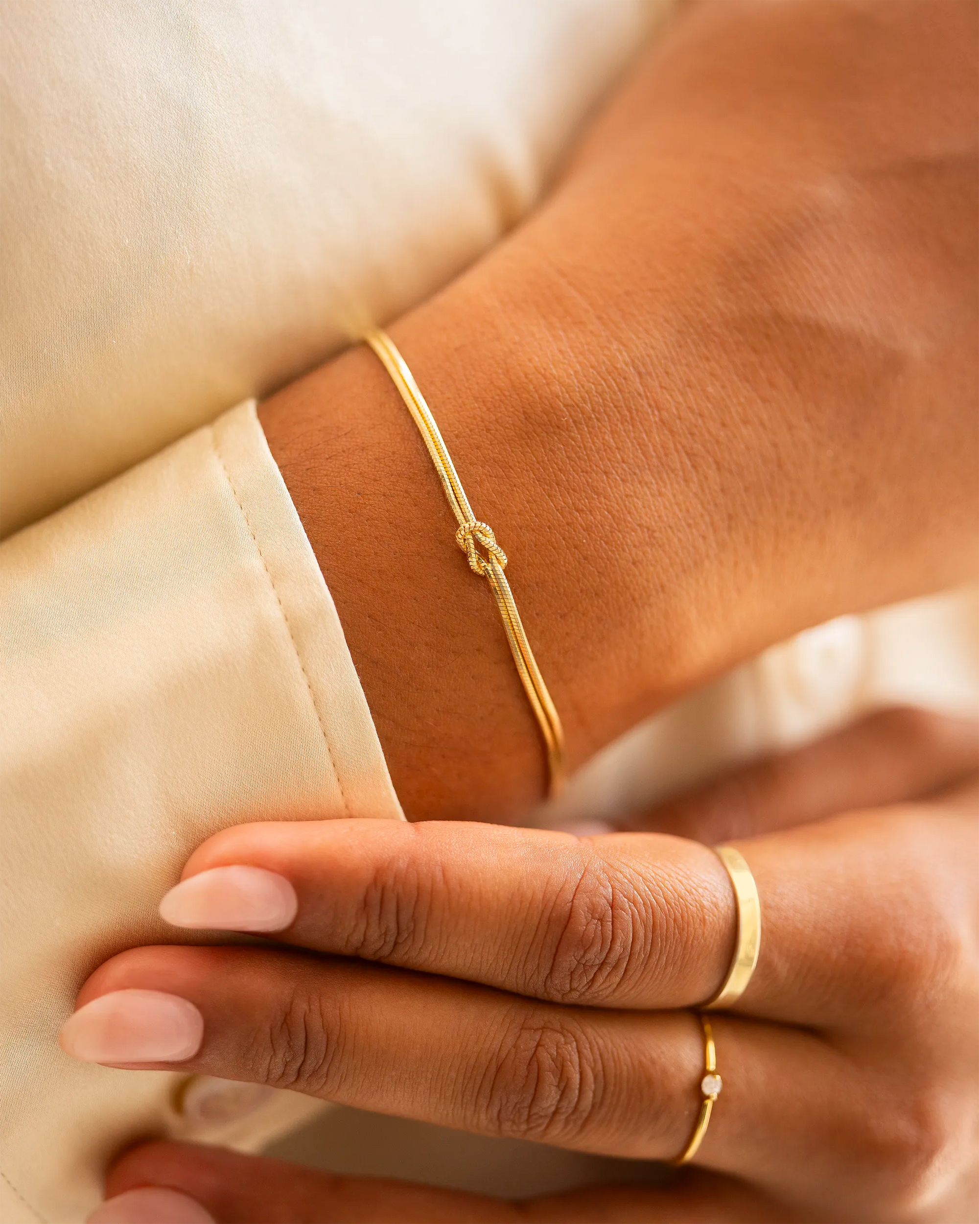 Gold Infinity Knot Personalised Bracelet