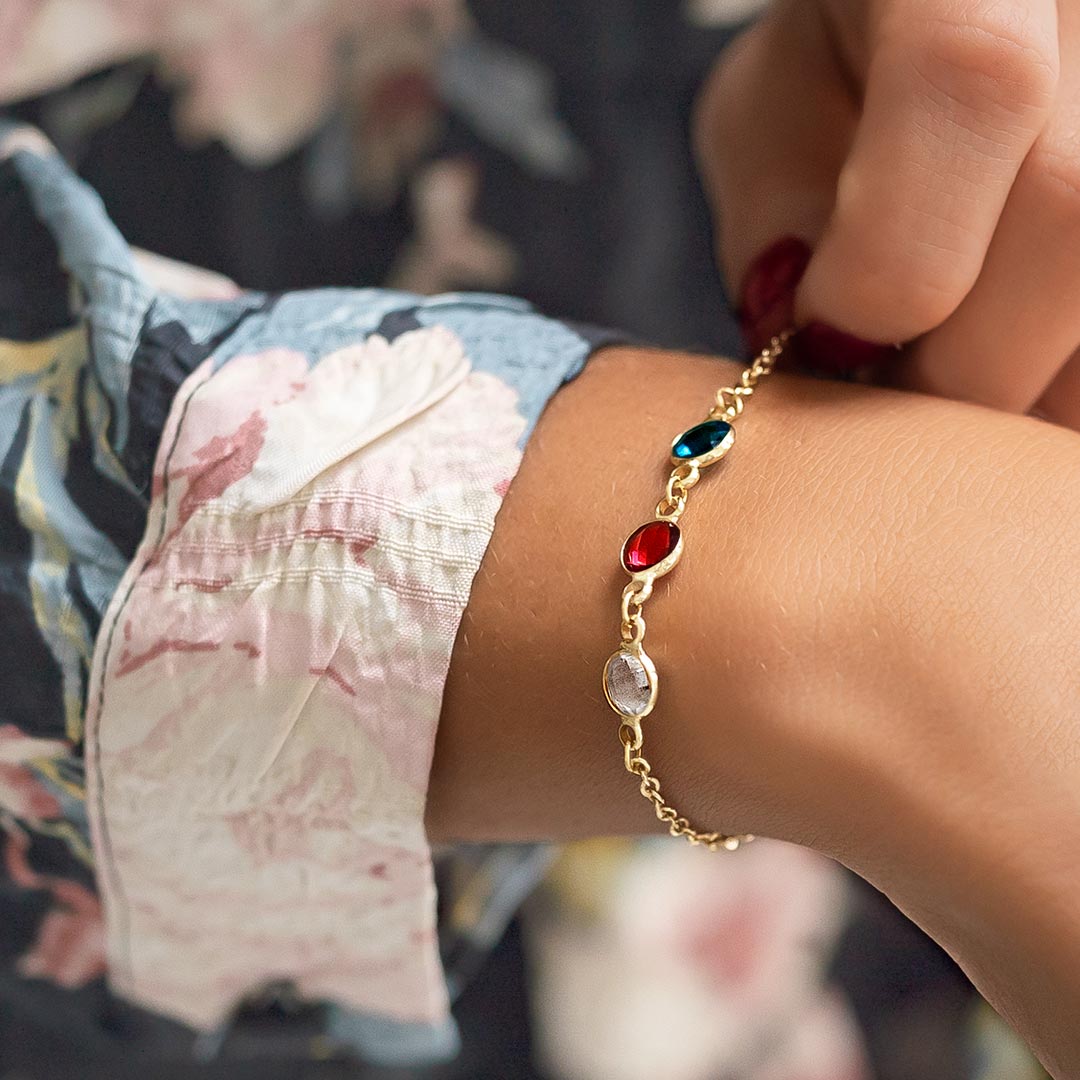 Create Your Own Personalised Family Birthstone Bracelet in Gold